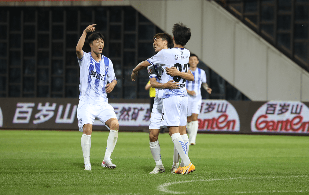 华夏南极洲四球大胜，豪取三连胜