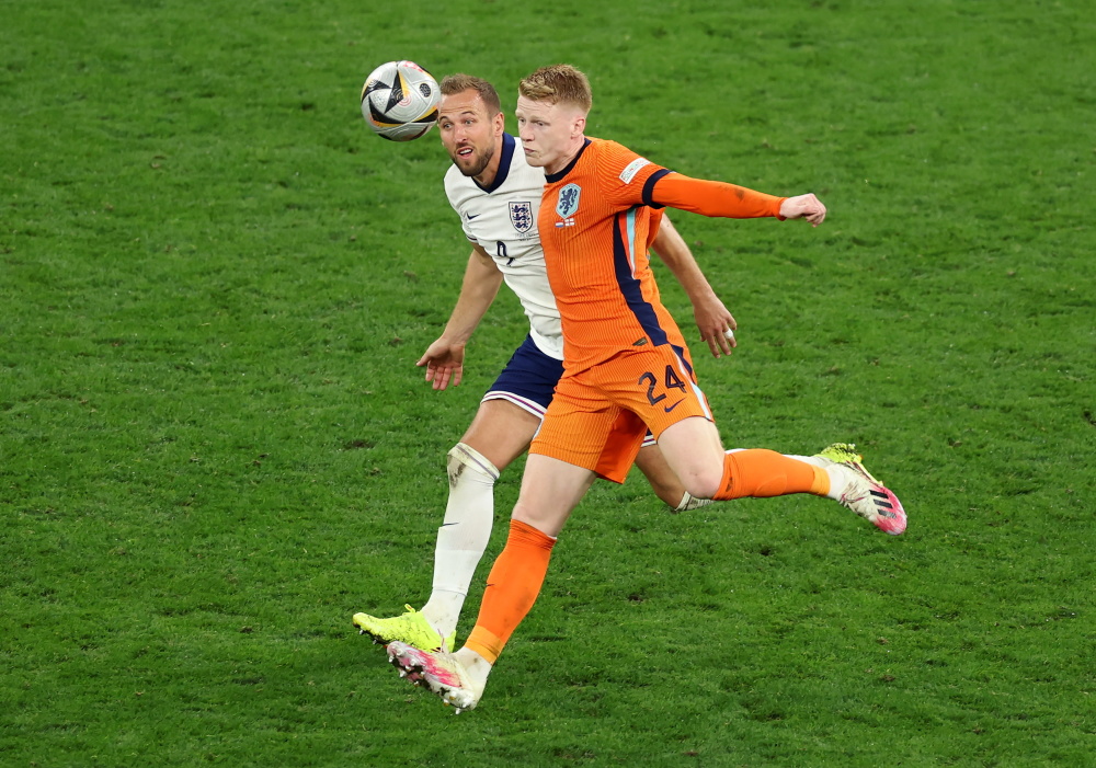 开云体育直播-英格兰队目前领先，追逐着锦标赛的梦想的简单介绍