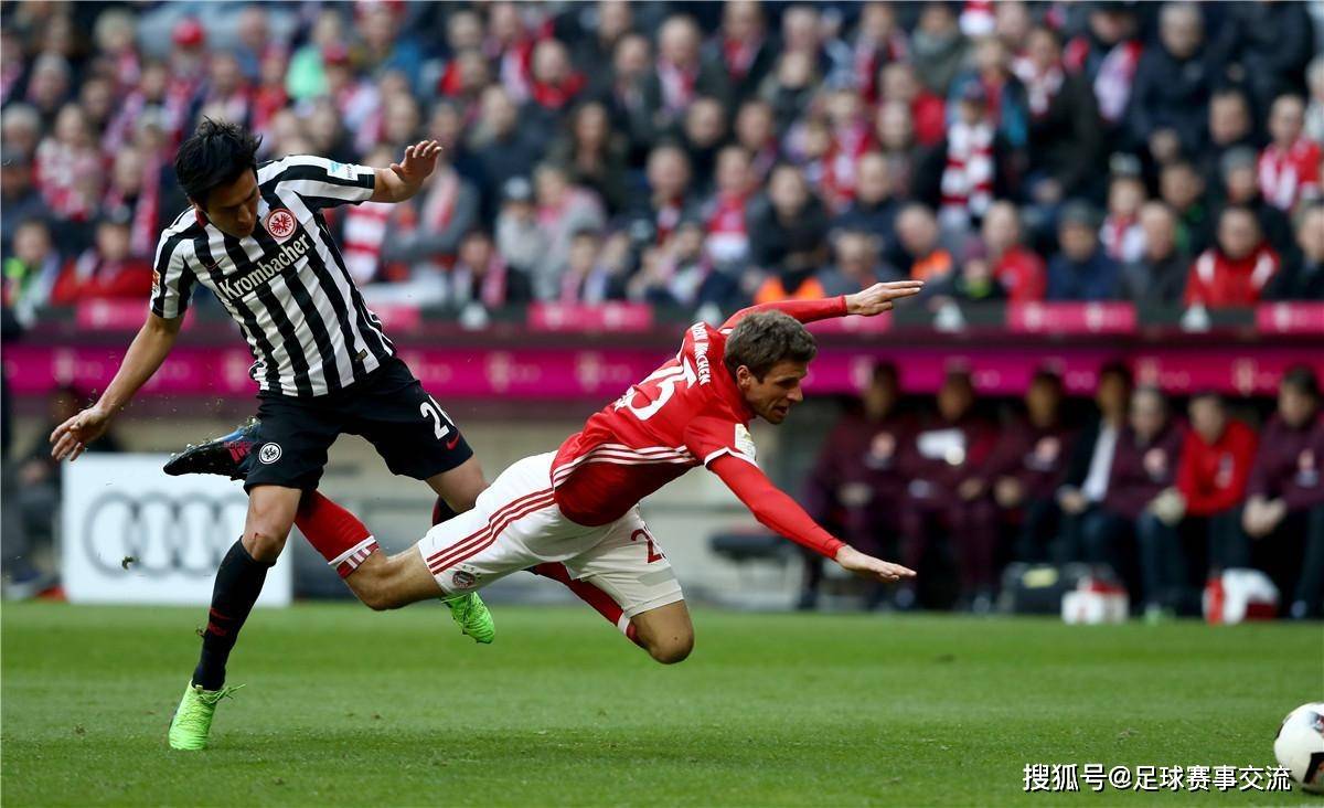 包含莱比锡红牛翻盘英格兰，戈麦斯扛起全队的词条