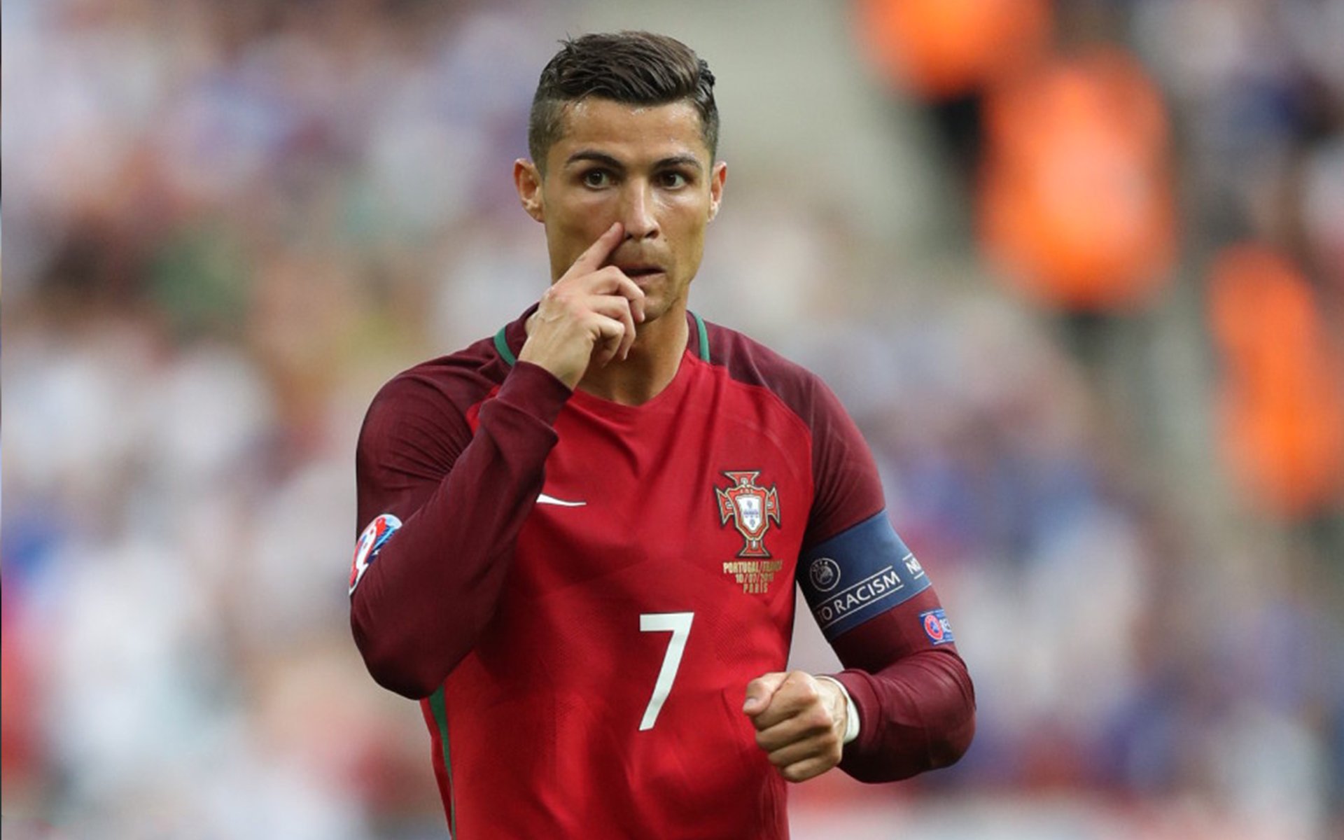 开云体育平台APP-战术铁幕与孤胆英雄—塞内加尔战术压制下的苏亚雷斯生死战接管