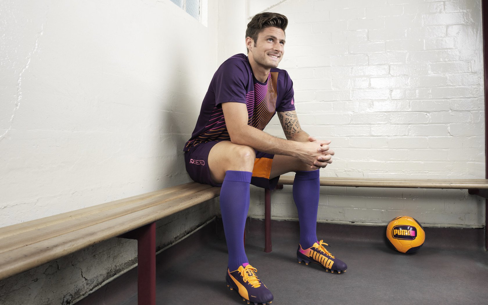 莱奥统治级数据闪耀，皇马防线封锁乌克兰战术引热议