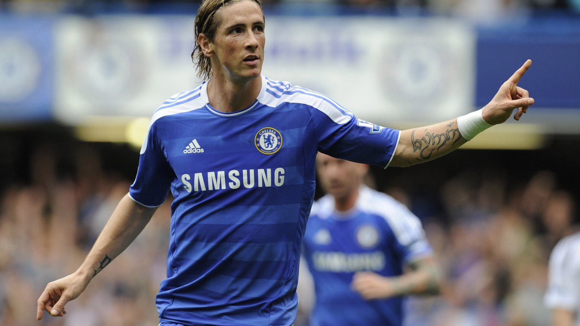 当曼城蓝遇见桑巴黄，凯恩的绝杀时刻如何重写足球叙事